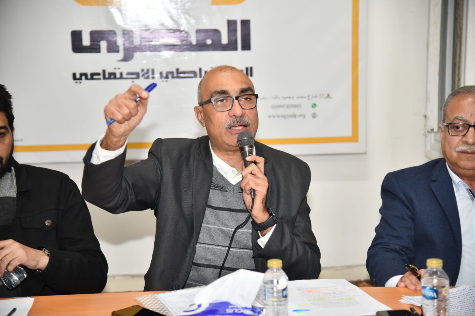 في ندوة المصري الديمقراطي 